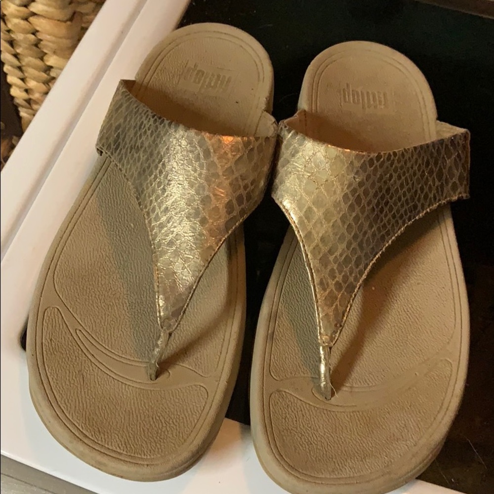 For flops size 10